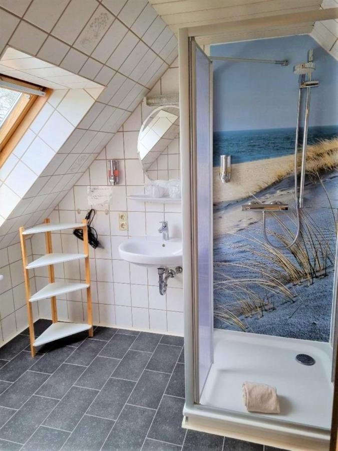 Hotel Up Diek Каролинензил Екстериор снимка
